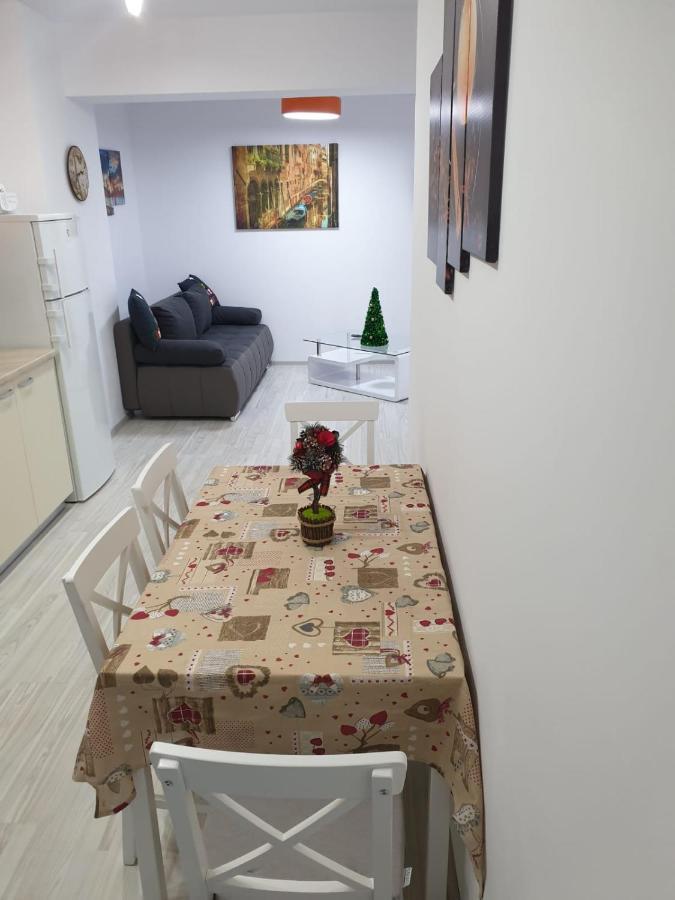 Topaz Central Apartment Бакеу Екстер'єр фото