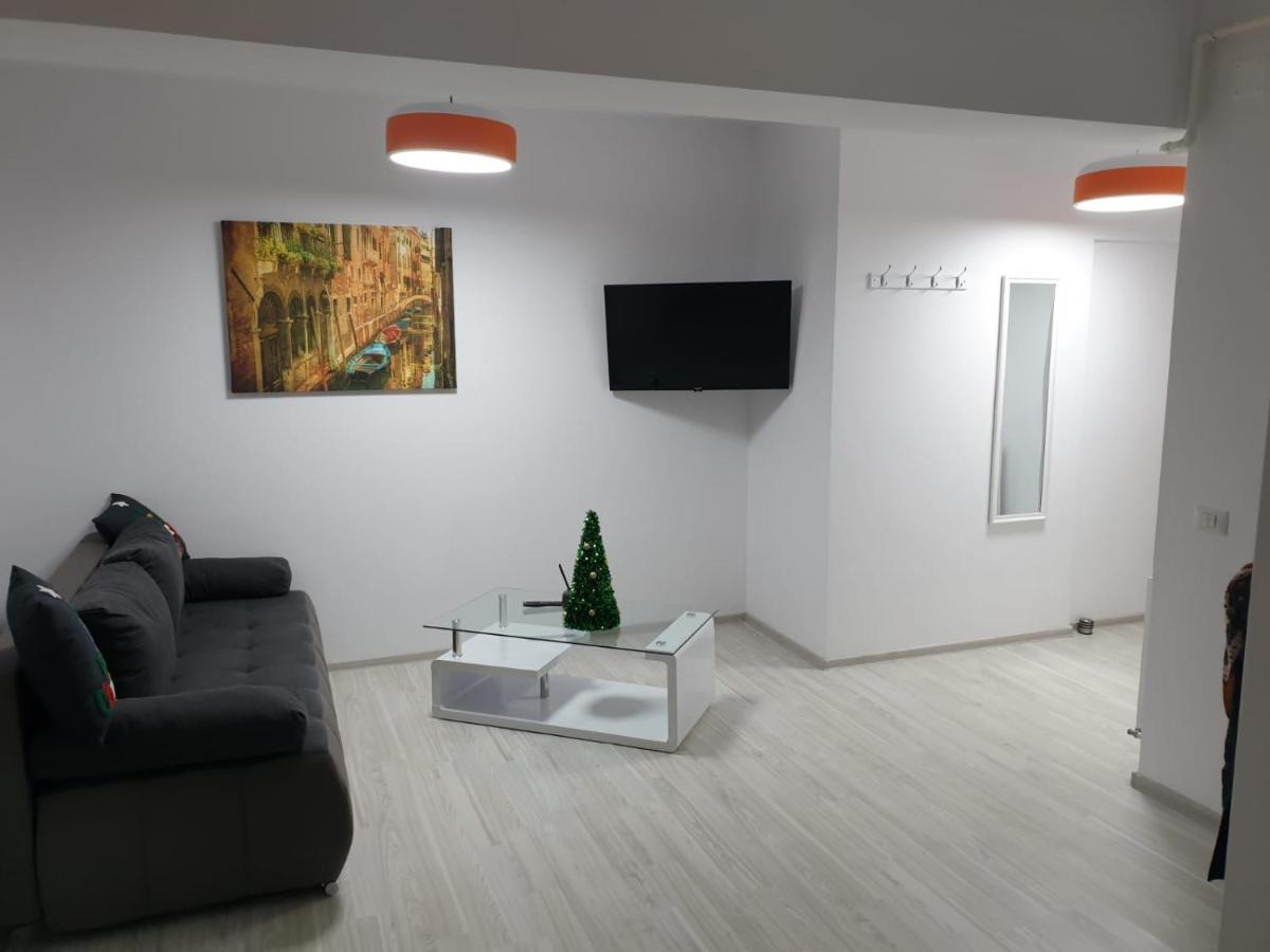 Topaz Central Apartment Бакеу Екстер'єр фото